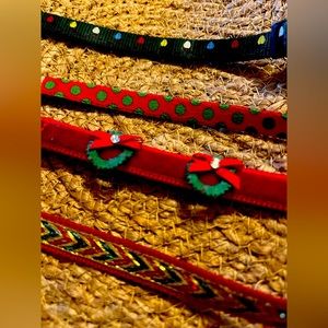 Four New Small Pet Collars for the Winter Holidays